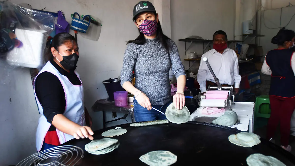 CLAUDIA SHEINBAUM-TORTILLAS-daniel galeana